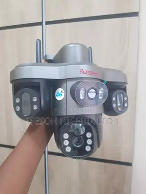 Solar Camera PTZ 3lens 3view V380pro It Uses Sim Card and Memory Card