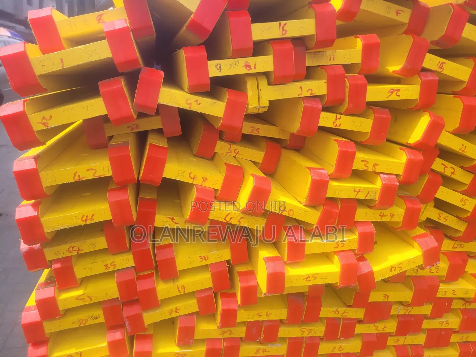 Doka Yellow Beam for Building and Bridge Constructions