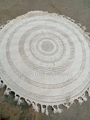 Super Quality Turkish Round Center Rug Size 5ft /6ft