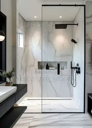Glass Shower Cubicle With Door