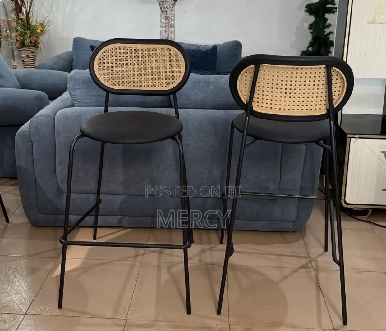 Luxe Bar Chair / Kitchen Island