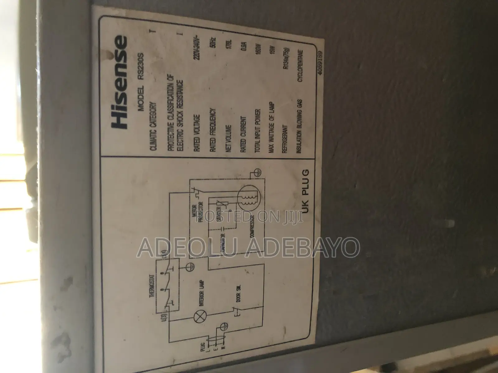 Hisense Rs230s Refrigerator
