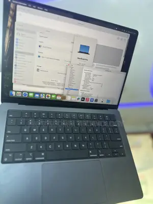 Laptop Apple MacBook Pro 2024 M4 14-inch 16GB Apple M4 SSD 512GB