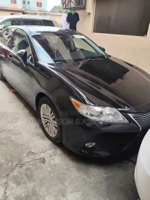 Lexus ES 2013 Black