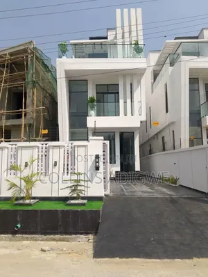 5bdrm Duplex in Oral Estate, Chevron for sale