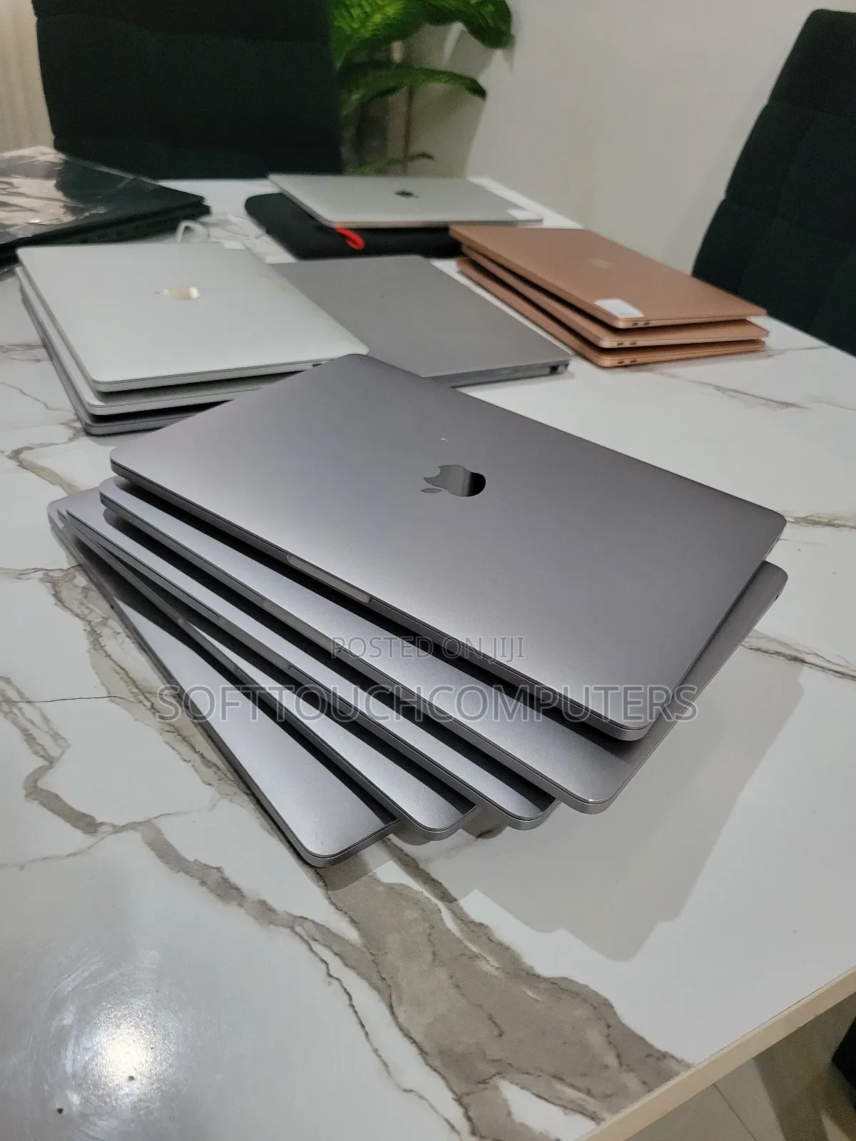 Laptop Apple MacBook Pro 2016 8GB Intel Core i5 SSD 256GB