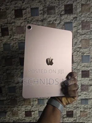 Apple iPad Air 64 GB