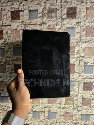 Apple iPad Air 64 GB