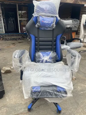 Black and Blue Furgle Gaming Chair