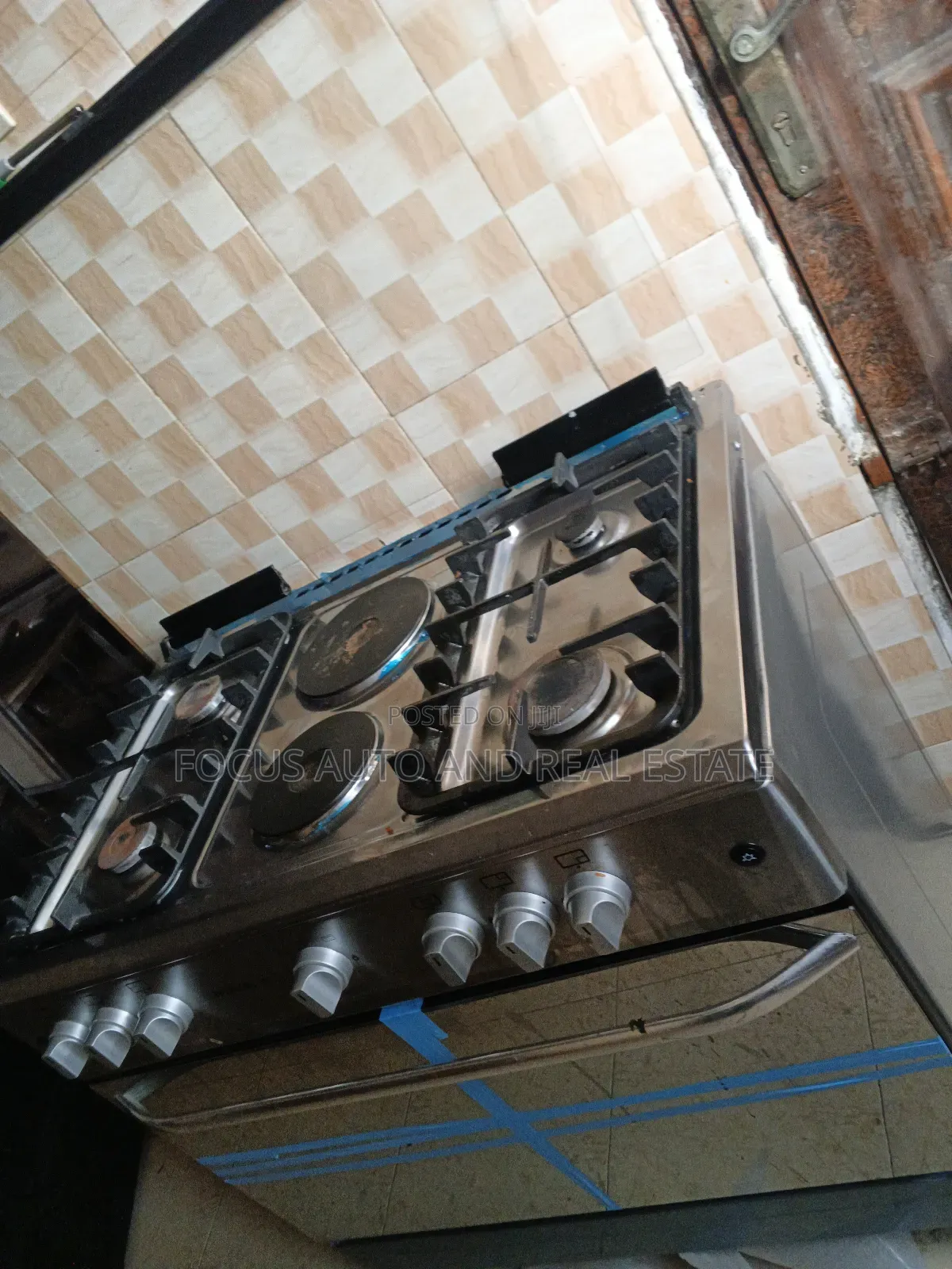 Maxi Gas Cooker 2 Weeks Old