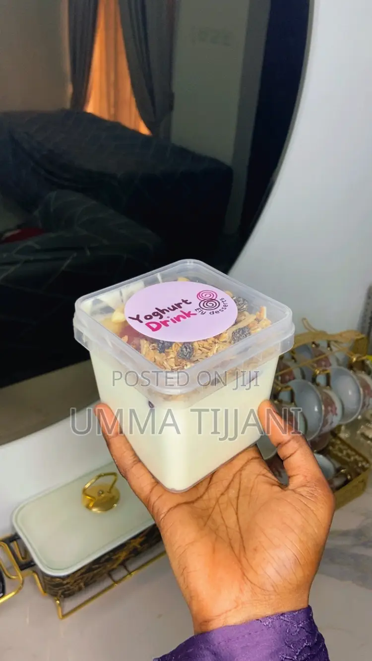 Granola Yogurt Parfait