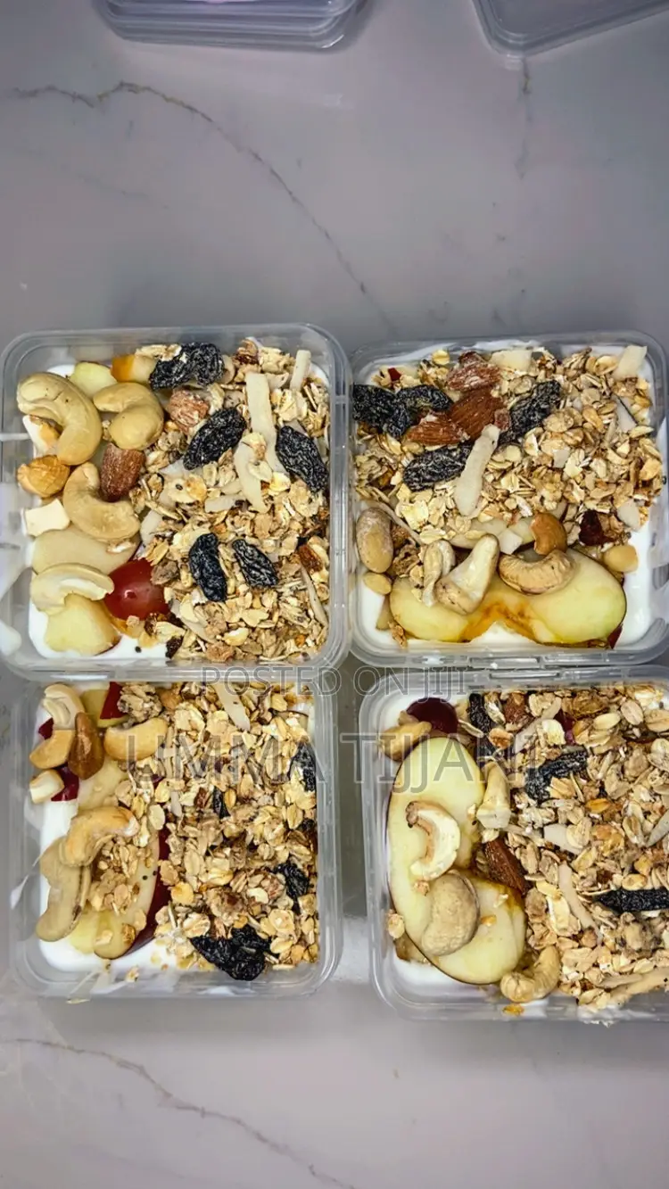 Granola Yogurt Parfait