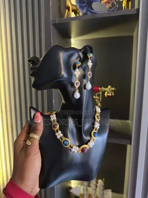 Necklace Choker