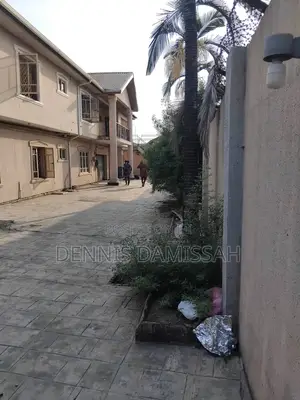 5bdrm Duplex in Omole Gra Ph 1 Ikeja for rent