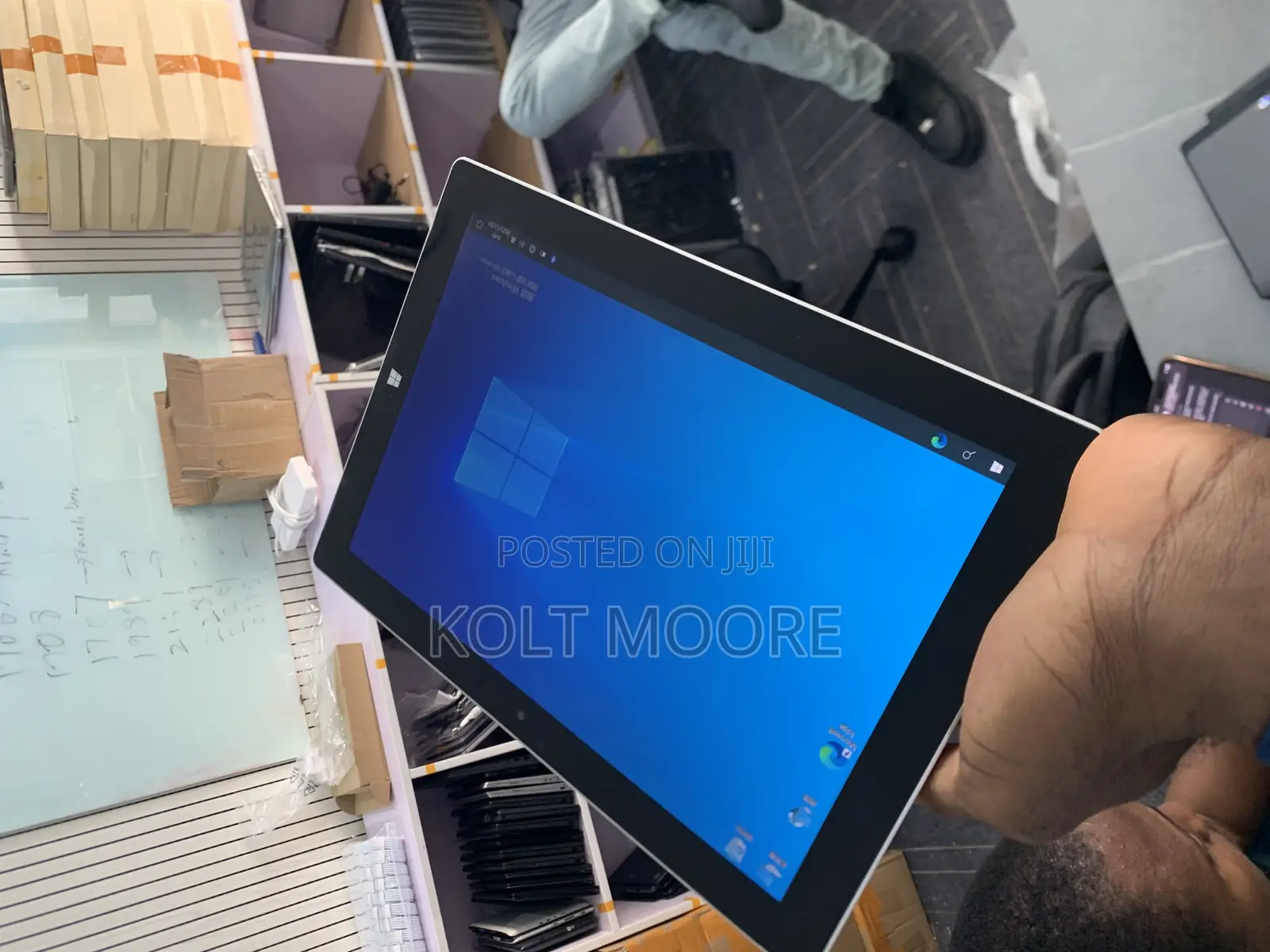 Laptop Microsoft Surface 3 4GB Intel Core i3 SSD 60GB