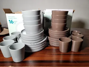 16 Pieces Ceramic Dinnerware