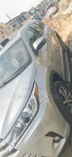 Toyota Highlander 2018 Silver