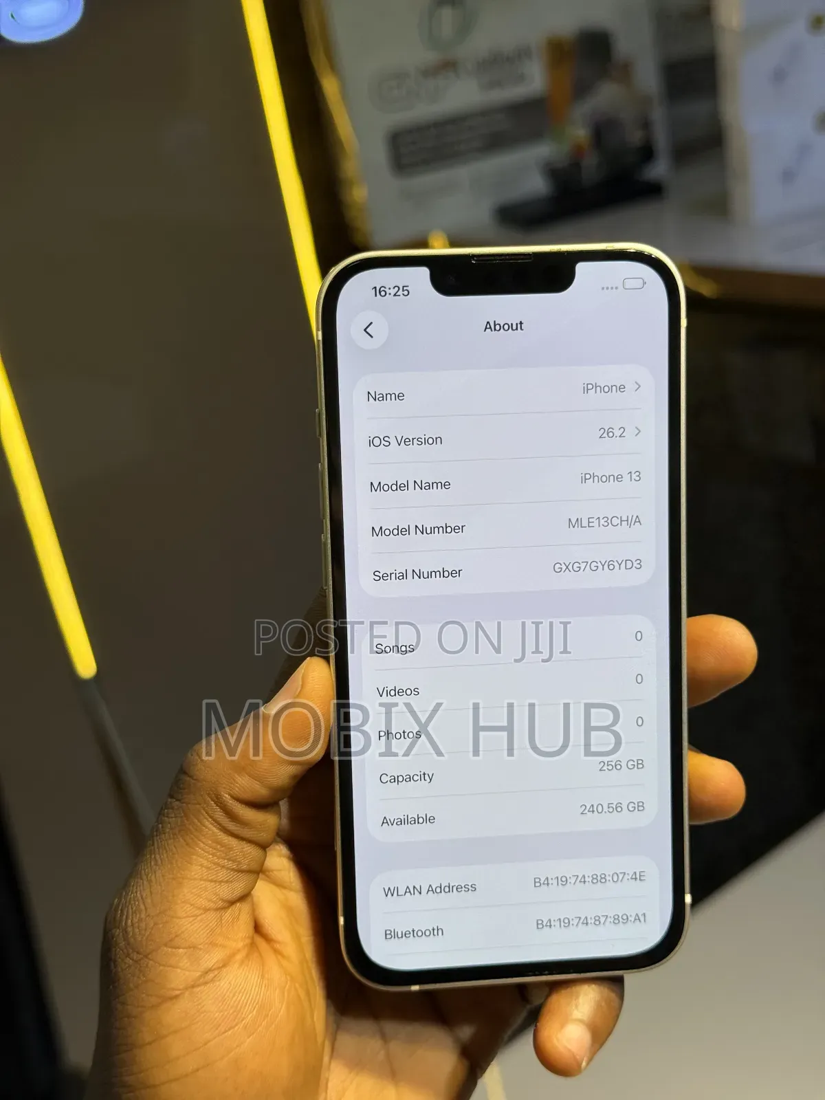 Apple iPhone 13 256 GB White