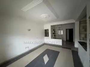 2bdrm Apartment in Lekki Phase 1 for rent
