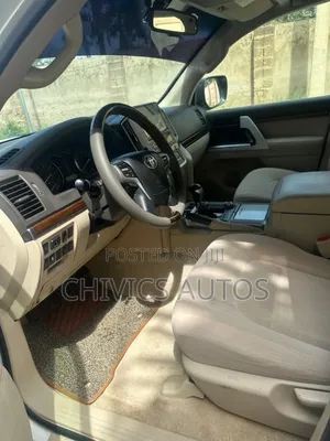 Toyota Land Cruiser 2019 White