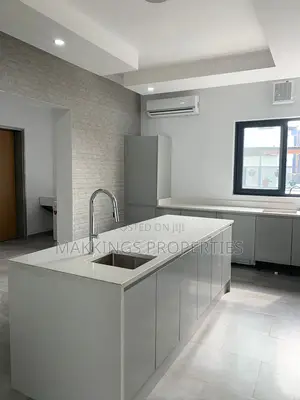 3bdrm Maisonette in Banana Island for rent