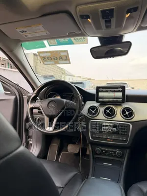 Mercedes-Benz GLA 250 2015 Gray