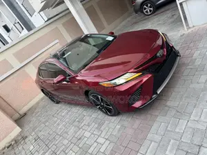 Toyota Camry XSE FWD (2.5L 4cyl 8AM) 2018 Red