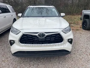 Toyota Highlander Limited AWD 2020 White
