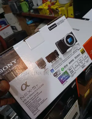 Sony Alpha Nex-5t Digital Camera