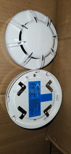 Zeta Conventional Smoke Detector