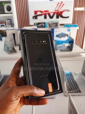 New Samsung Galaxy S10 128 GB Black