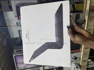 iPad Magic Keyboard