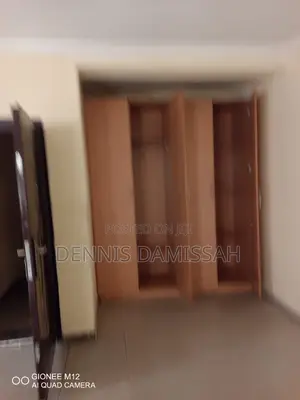 4bdrm Duplex in Maryland Estate for rent