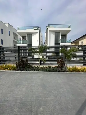 Furnished 5bdrm Duplex in Chevron Lekki Lagos for sale