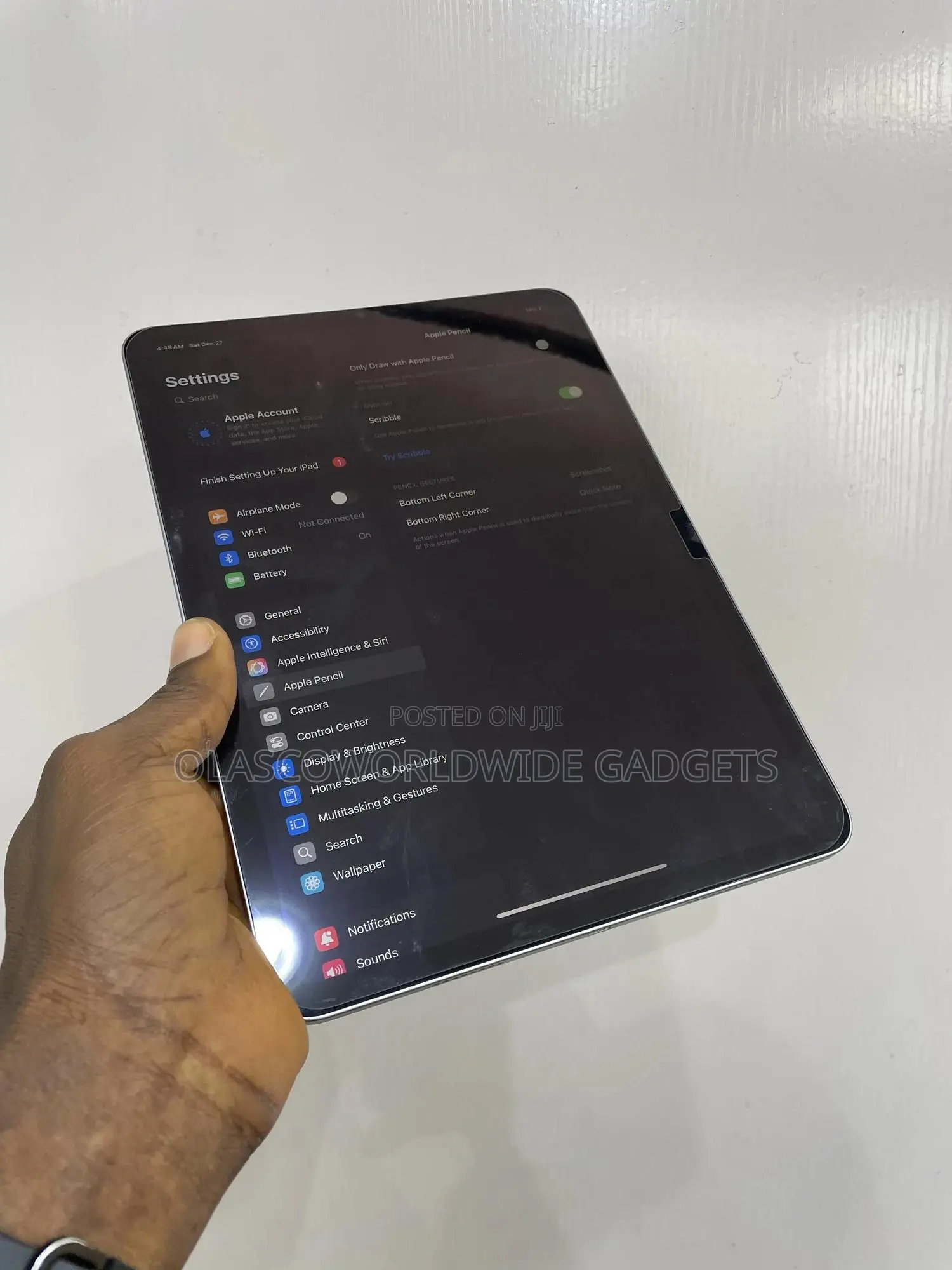 Apple iPad Pro (2022) 128 GB Gray