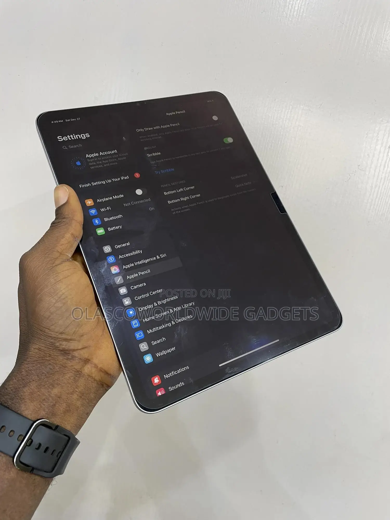 Apple iPad Pro (2022) 128 GB Gray