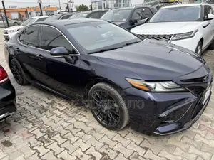 Toyota Camry XSE 2021 Blue