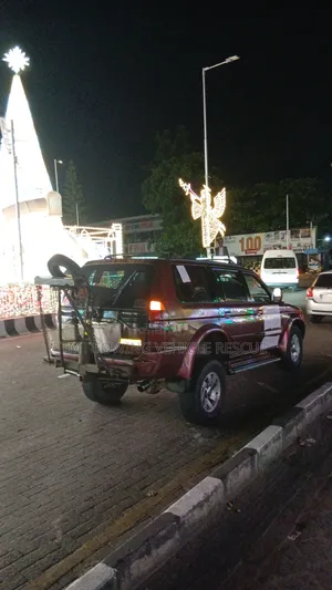 Towing Van