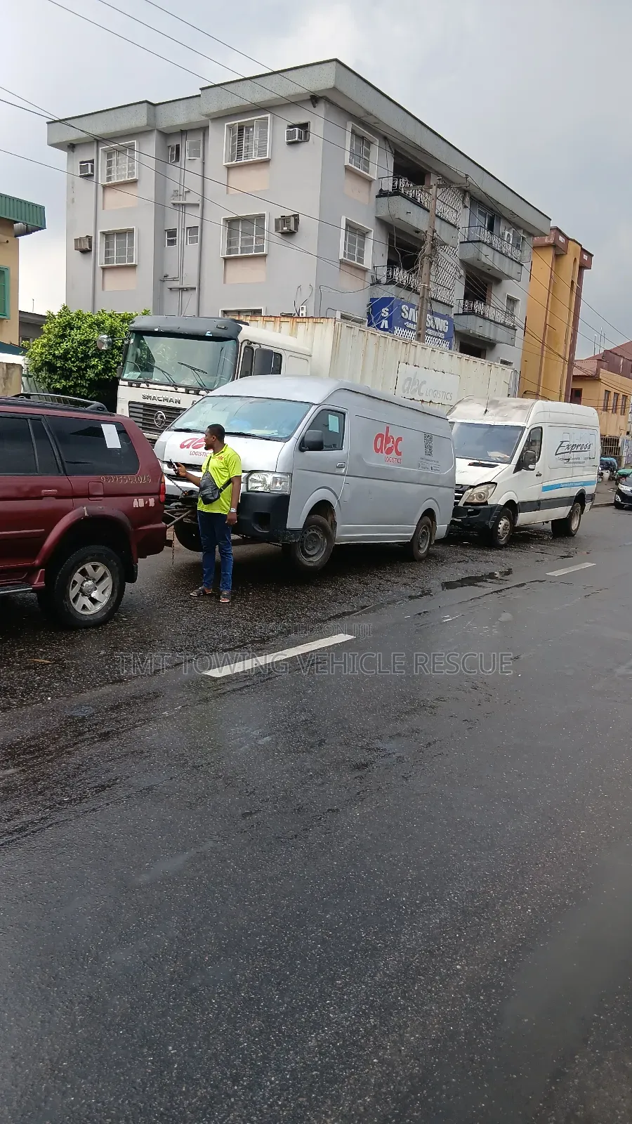 Towing Van