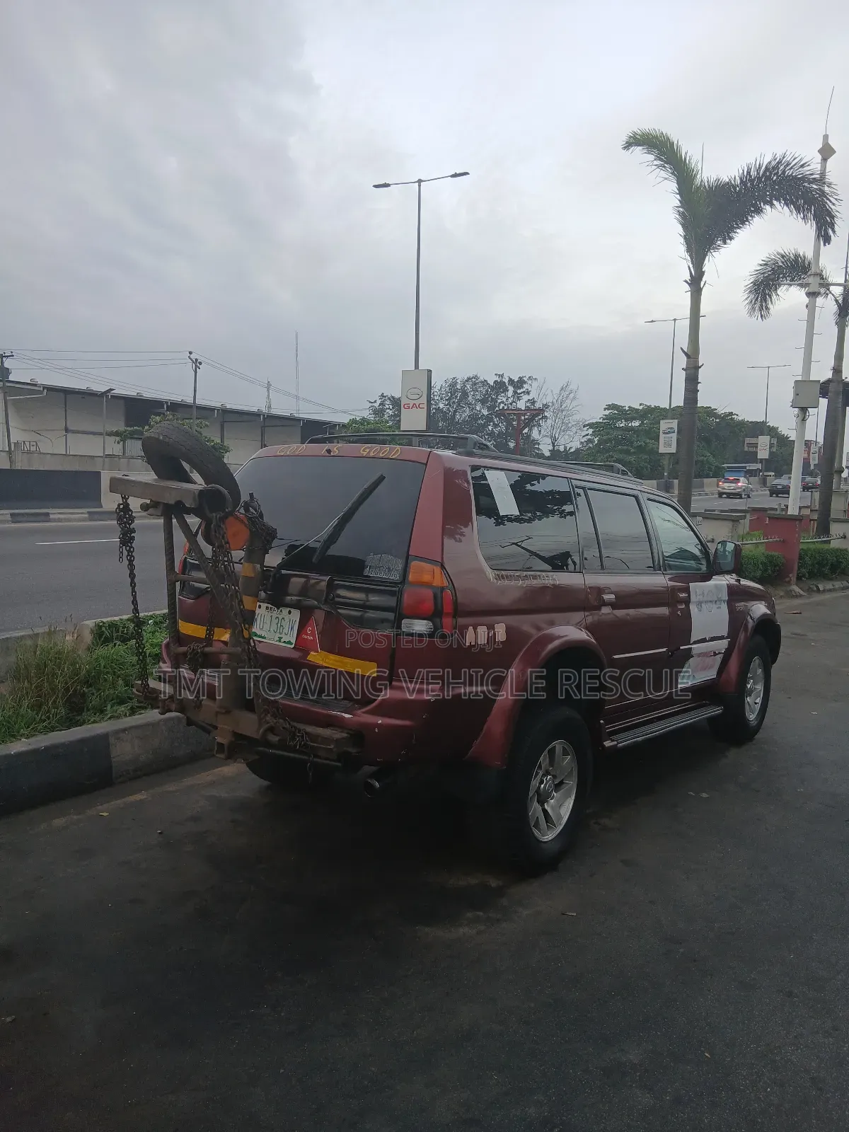 Towing Van