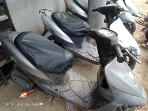Suzuki 2006
