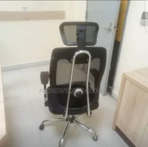 Brand New Executive Net Chair Venti