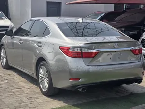 Lexus ES 350 FWD 2015 Gray