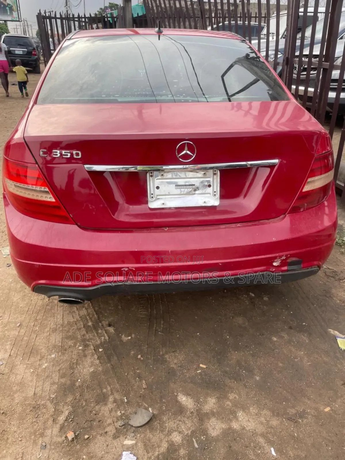 Mercedes-Benz C350 2013 Red