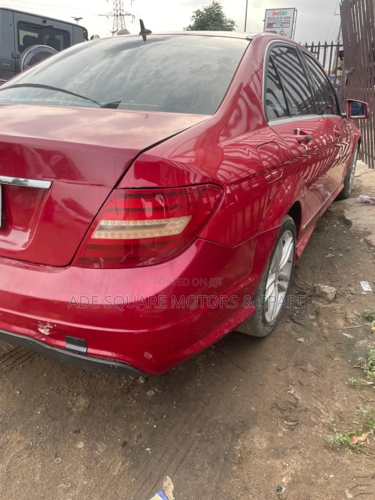 Mercedes-Benz C350 2013 Red