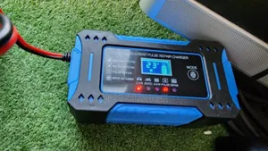 Car 6a 12v LCD Battery Charger
