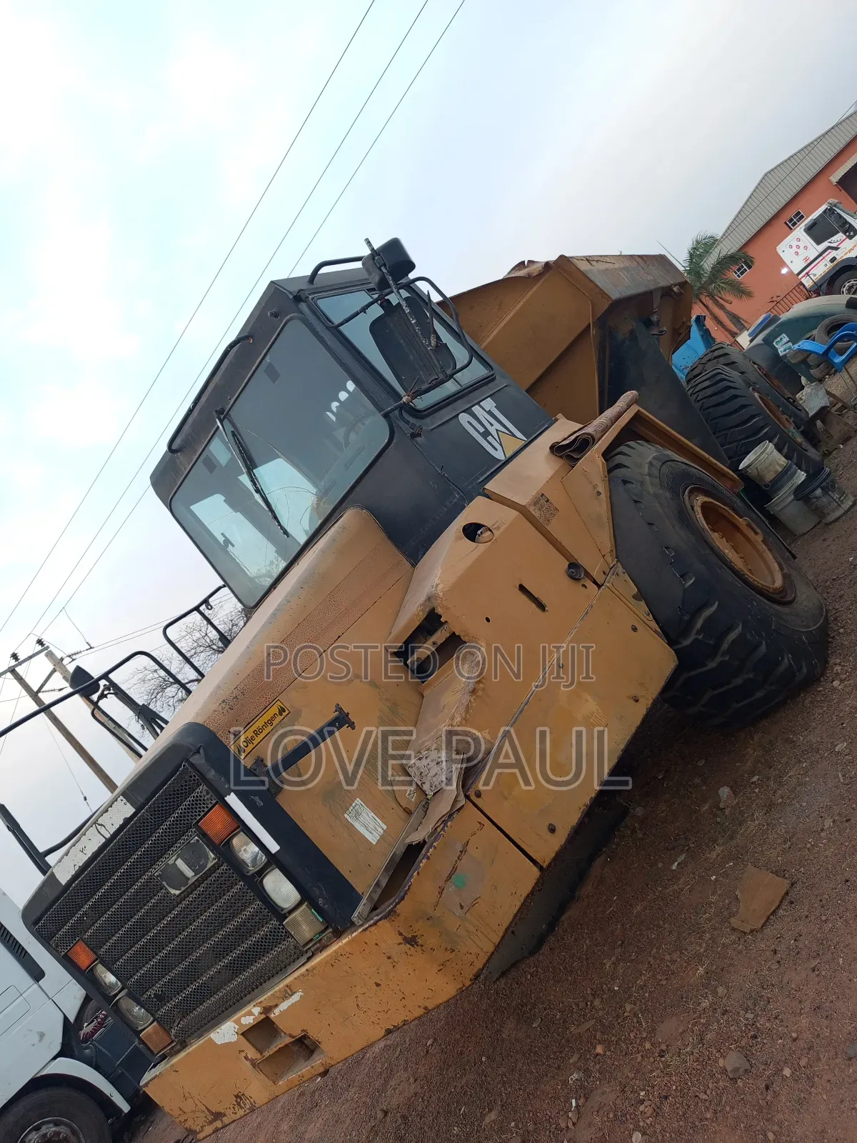Catapiller Dumper