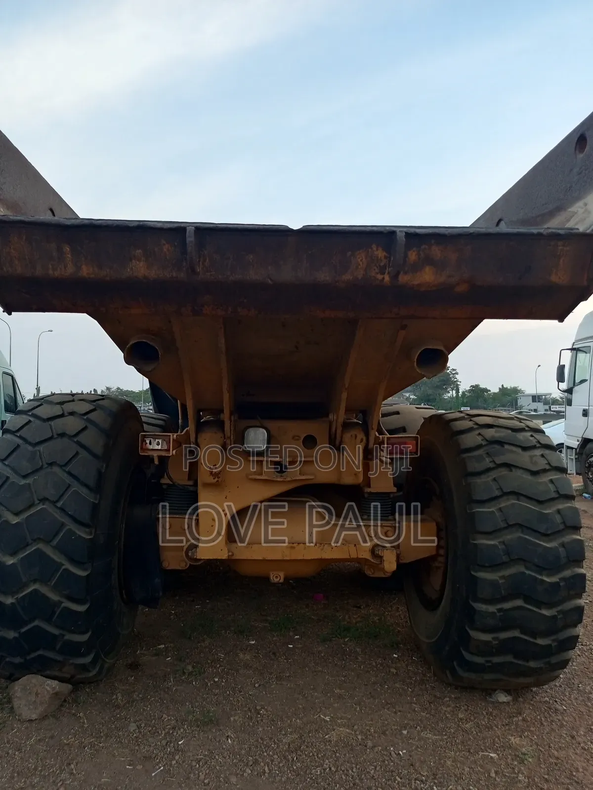 Catapiller Dumper