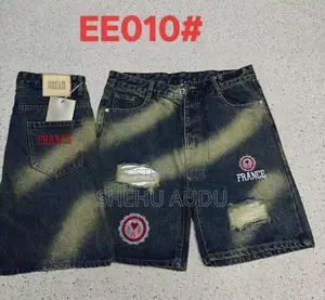 Short Jeans