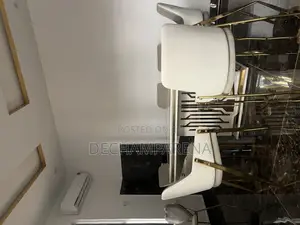 Elegant Dining Table Set